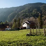 Riversong Centre Thermal 2*