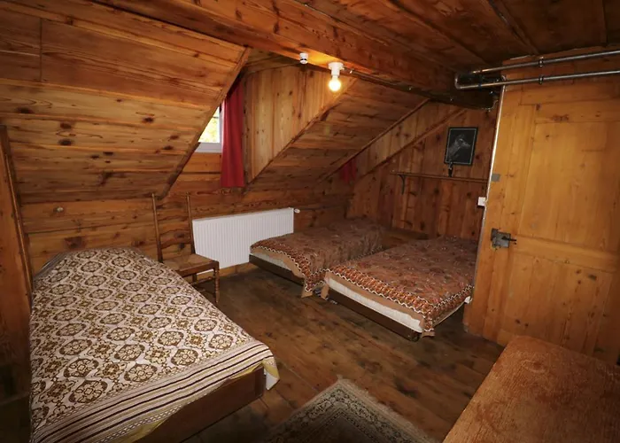 Riversong Centre Thermal Hotell